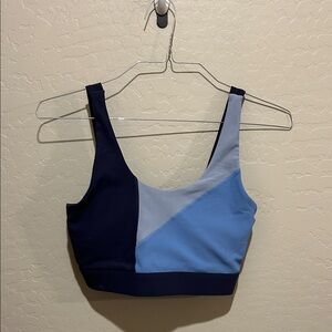 Elegant Navy and Light Blue Sports Bra